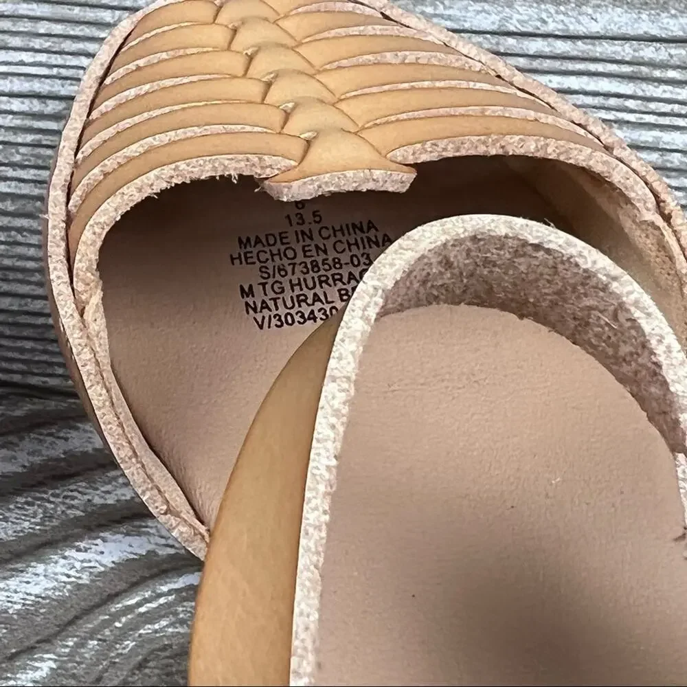 Old Navy  Faux Leather Leather Toddler Girl Ankle-Strap Hurrache Flats Sz 6
